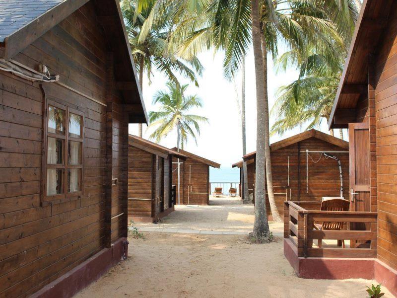 Vista Praia Beach Resort Анджуна Екстериор снимка