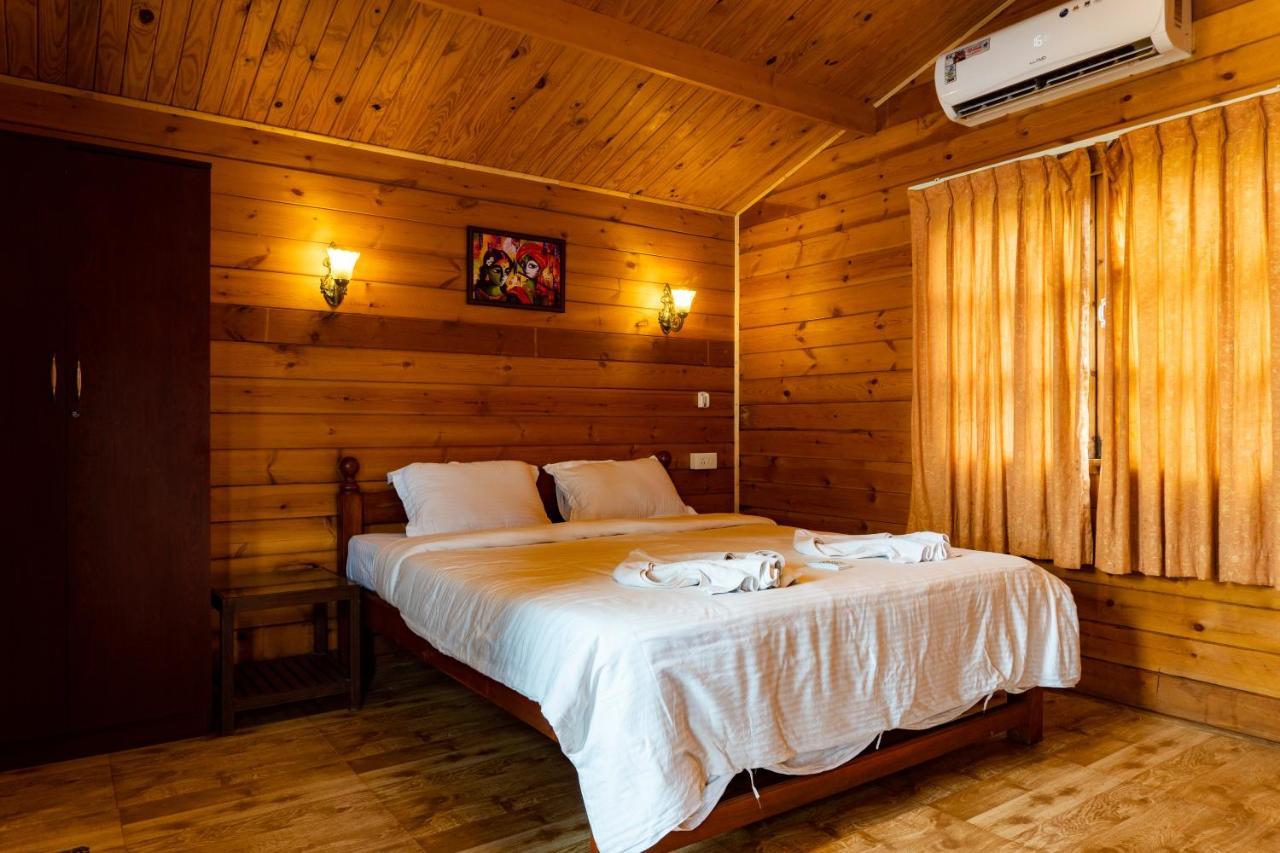 Vista Praia Beach Resort Анджуна Екстериор снимка