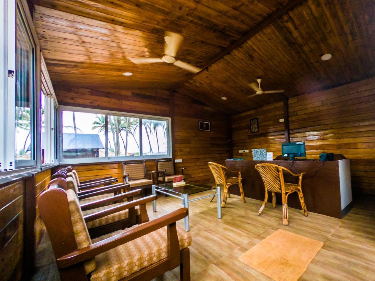 Vista Praia Beach Resort Анджуна Екстериор снимка