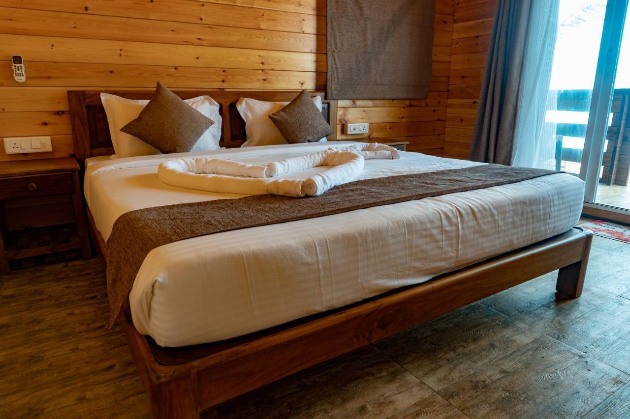 Vista Praia Beach Resort Анджуна Екстериор снимка